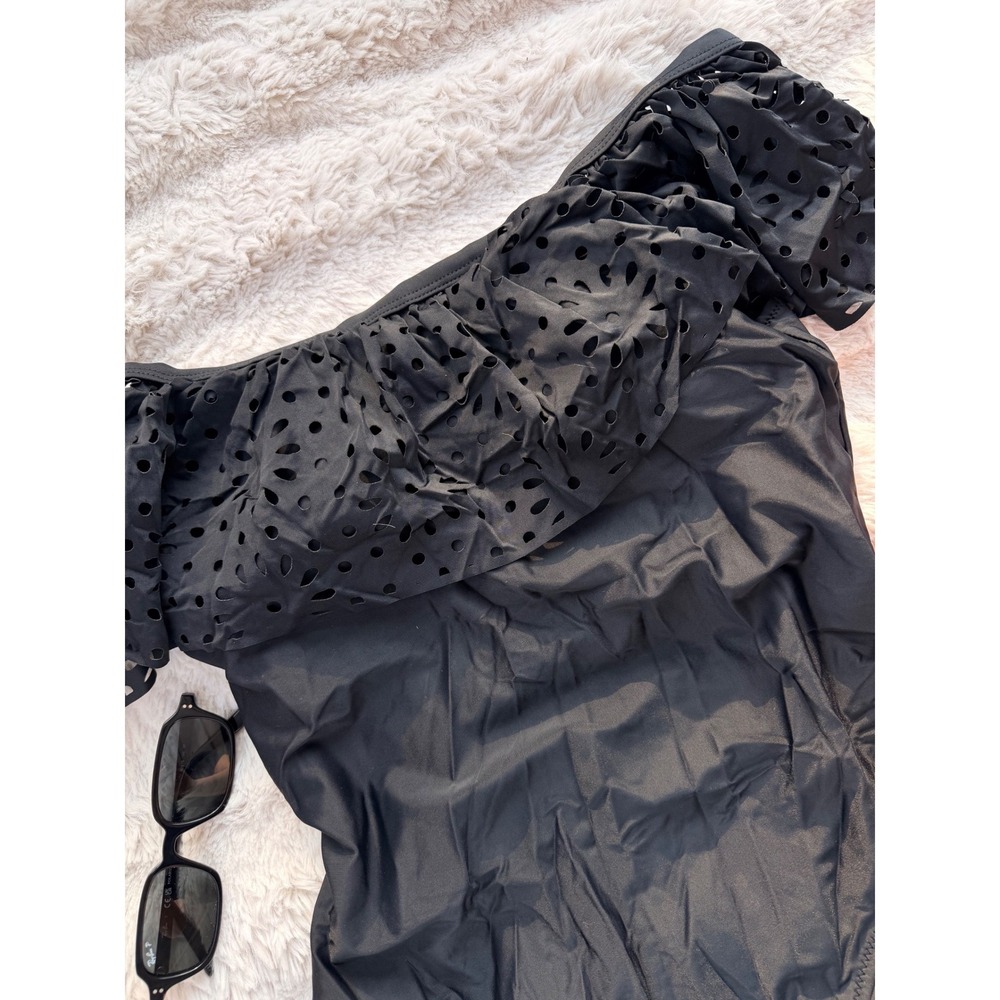 CUPSHE Black Off-Shoulder Ruffle One-Piece Swimsuit | NWT - SIZE L - Picture 3 of 8